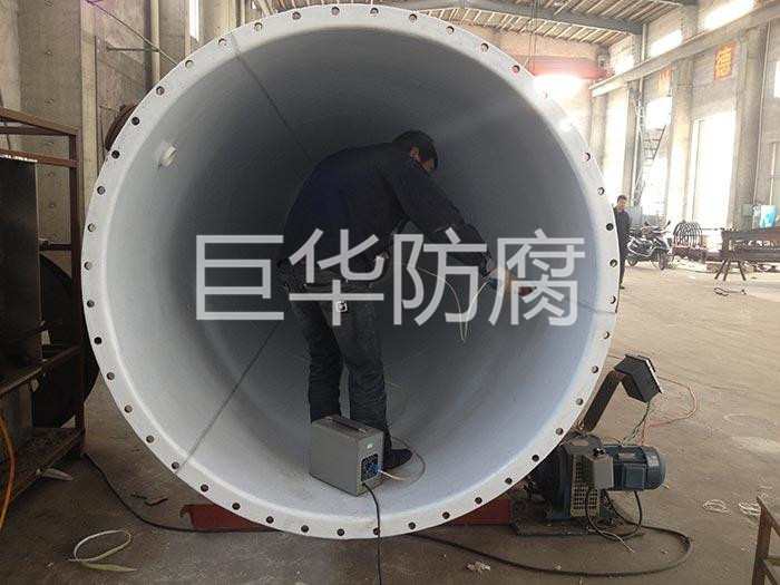 鋼襯四氟儲罐特點